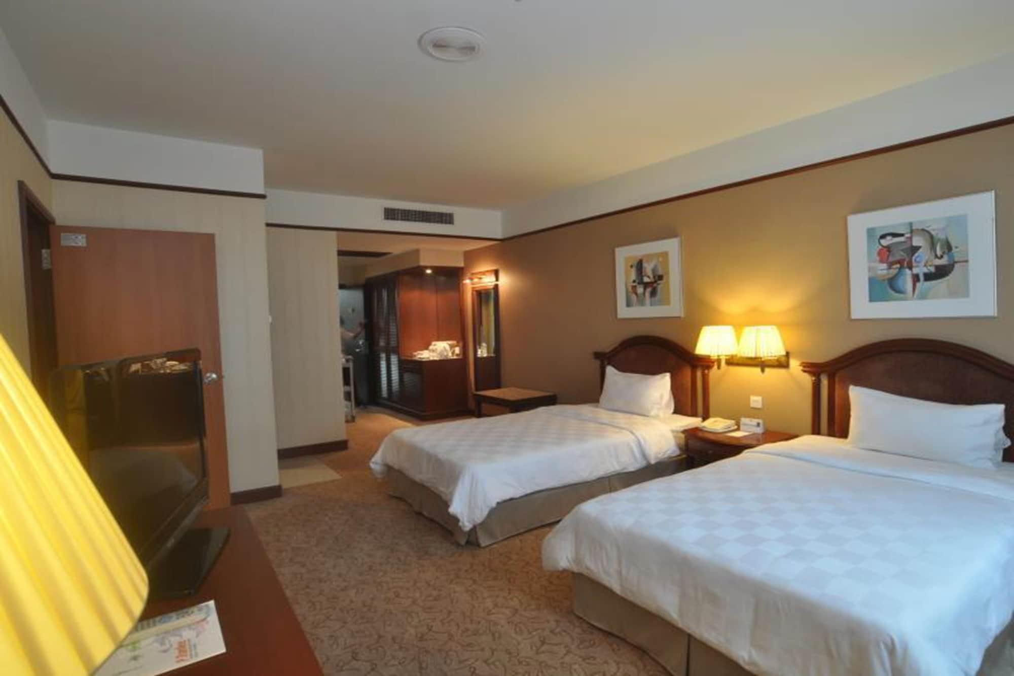 Gbw Hotel Johor Bahru Extérieur photo