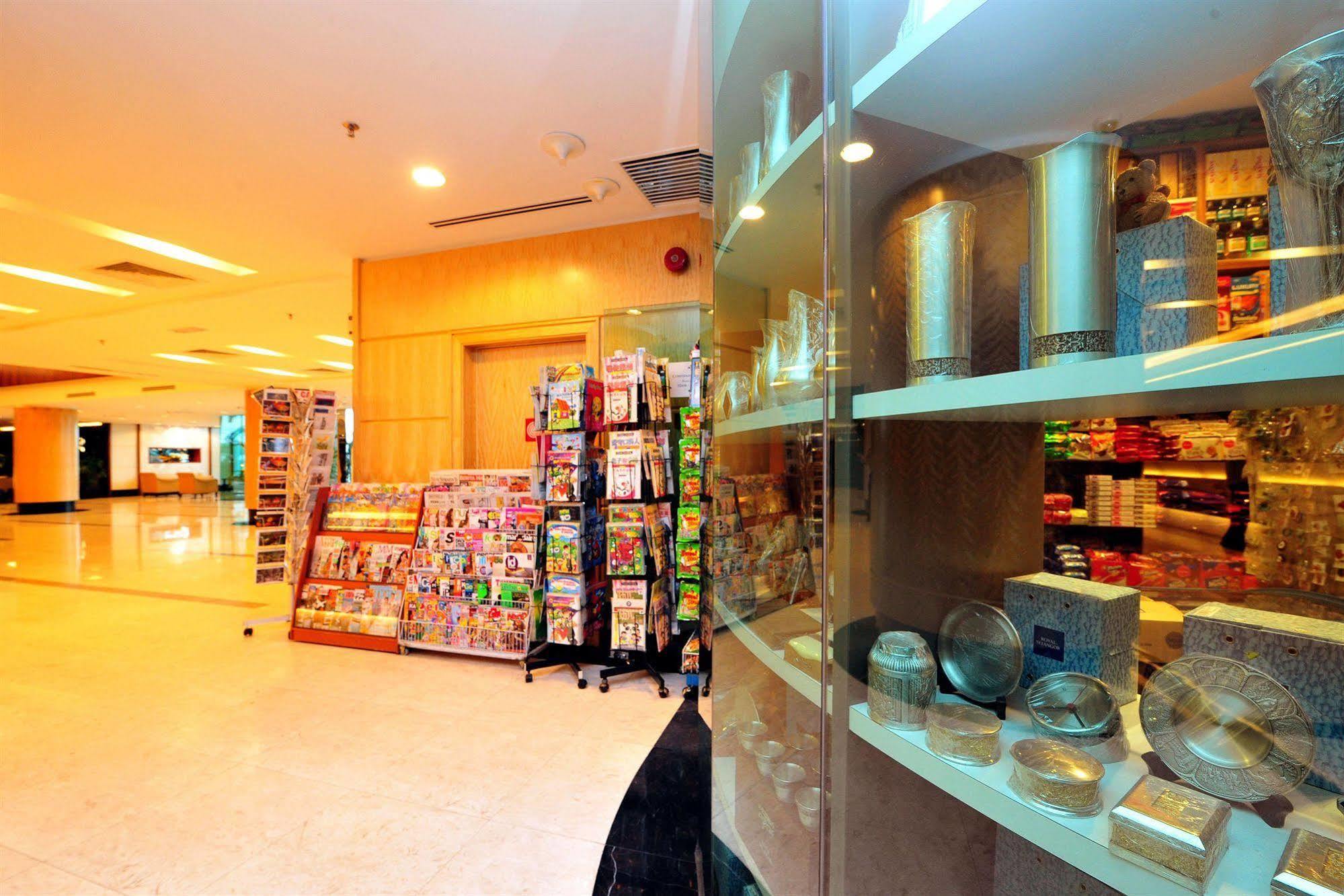 Gbw Hotel Johor Bahru Extérieur photo