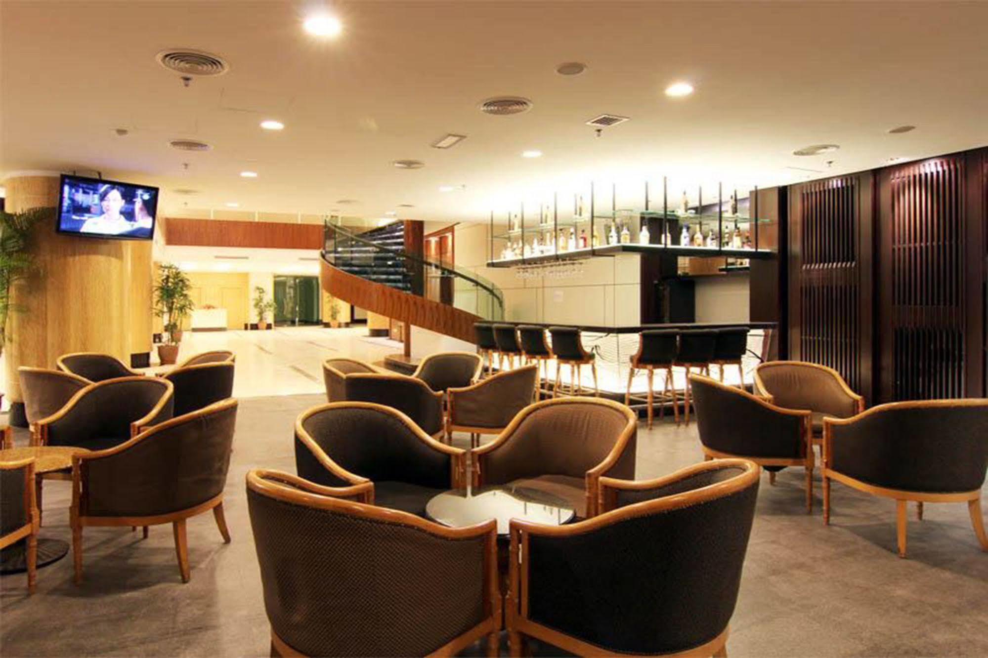 Gbw Hotel Johor Bahru Extérieur photo